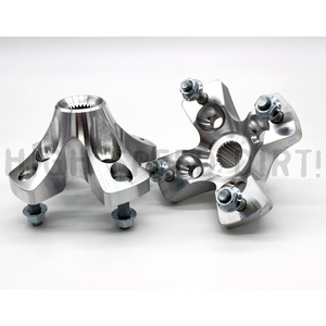 Suzuki LT250R Lone Star Rear Wheel Hubs Suzuki LT250R Lone Star Rear Wheel Hubs